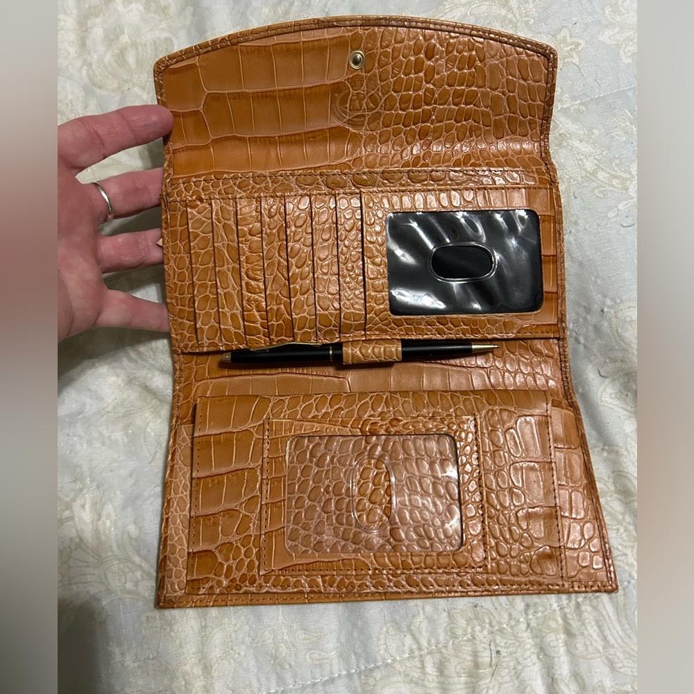 Brahmin Tote- Outlet - Picture 12 of 13